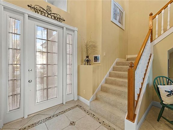 5th image of 28400 Hidden Lake Dr