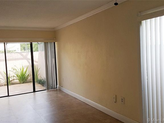 4th image of 15840 SW 90th Ct #15840