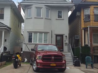 1072 E 2nd St, Brooklyn, NY