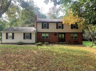 55 Meadow Wood Rd, Branford, CT 06405