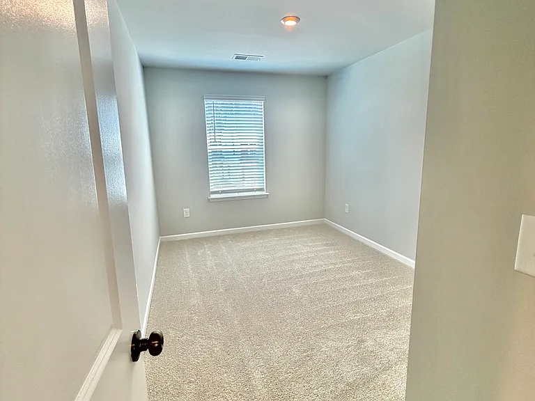 177 Randwick Ln — Photo 20
