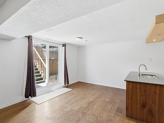 5th image of 341 Rexford Dr #Basement