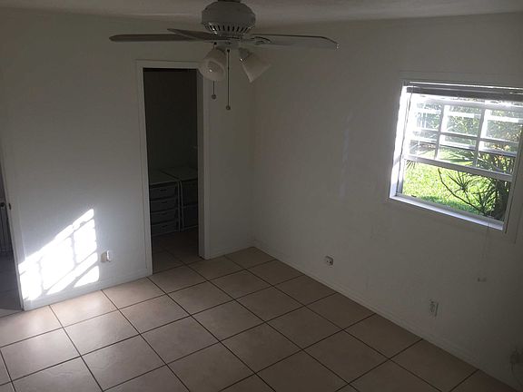 2nd image of 545 SW 15th Ave