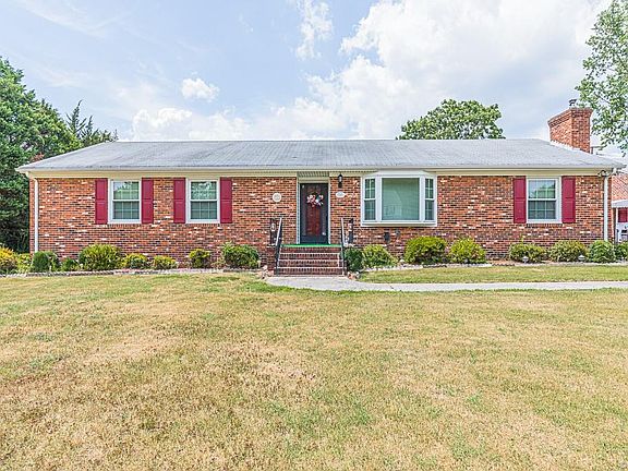 3rd image of 7215 Grant Dr