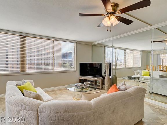 5th image of 205 E Harmon Ave APT 611