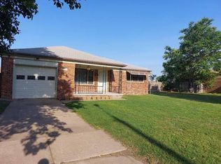 2842 S Greenwood Ave, Wichita, KS 67216