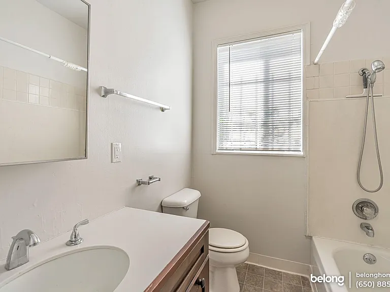 1214 13th Ave — Photo 13