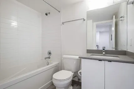 1434 Burnaby St #605 — Photo 16