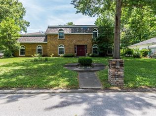 1319 Ritchey Dr, Marion, IL 62959