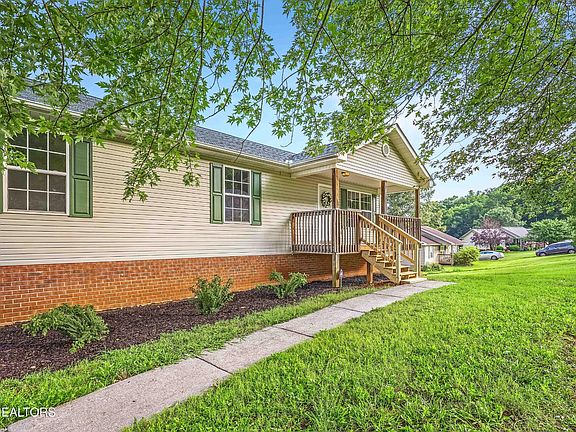 4th image of 1245 Buford Ct