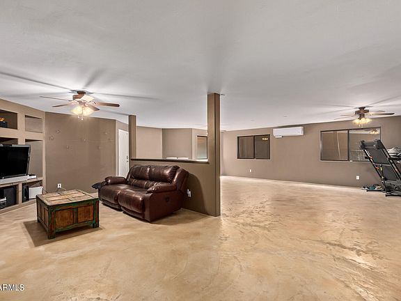 3rd image of 9033 W PATRICK Lane