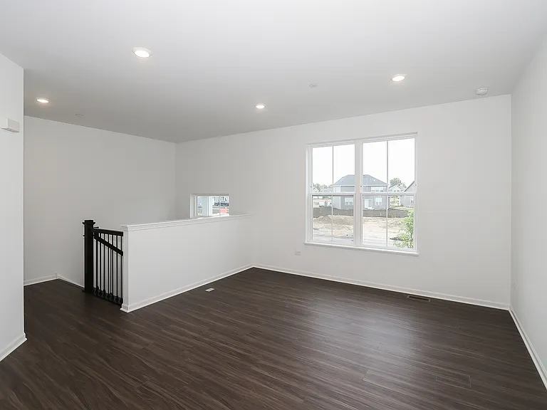 2252 Stonegate Rd — Photo 5