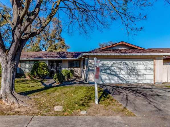 619 E Robinhood Dr, Stockton, CA 95207