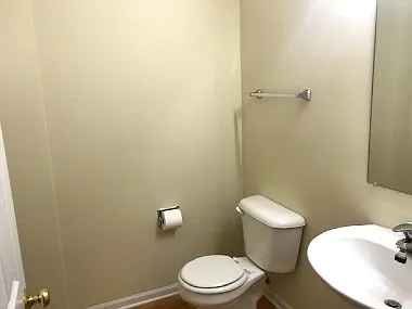 2440 Oneida Ln — Photo 12