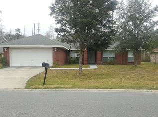1441 Guardian Dr, Jacksonville, FL 32221