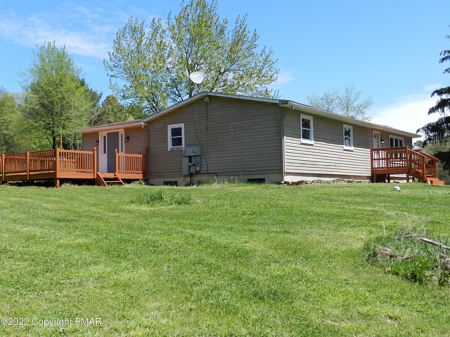153 Chestnut Dr S, Saylorsburg, PA 18353 | Zillow