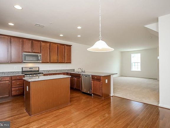 5th image of 8537 Golden Eagle Ln