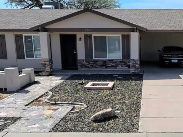 2209 W Behrend Dr, Phoenix, AZ 85027