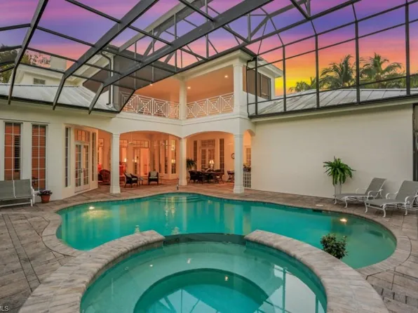 (undisclosed Address), Naples, FL 34102