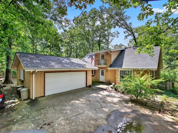 291 Dean Rd, Greer, SC 29651