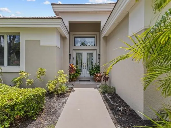 8710 54th Ave E, Bradenton, FL 34211