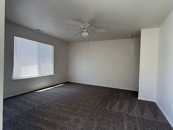 5th image of 128 Hunter Ct #1