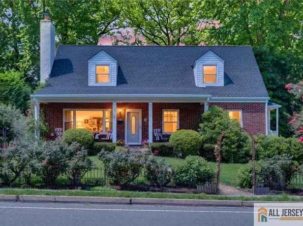 179 Lake Ave, Metuchen, NJ 08840