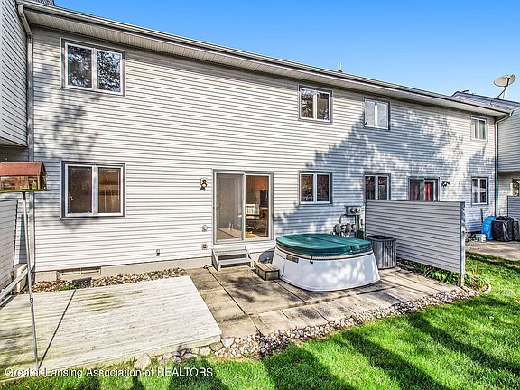 4th image of 1116 Timbercreek Dr APT 32