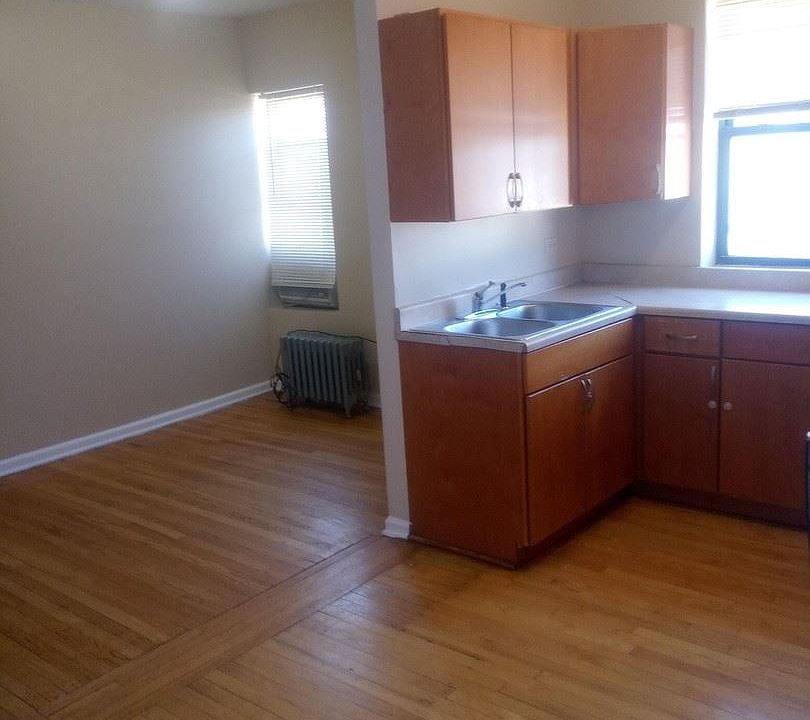1st image of 2744 N Laramie Ave APT 2R