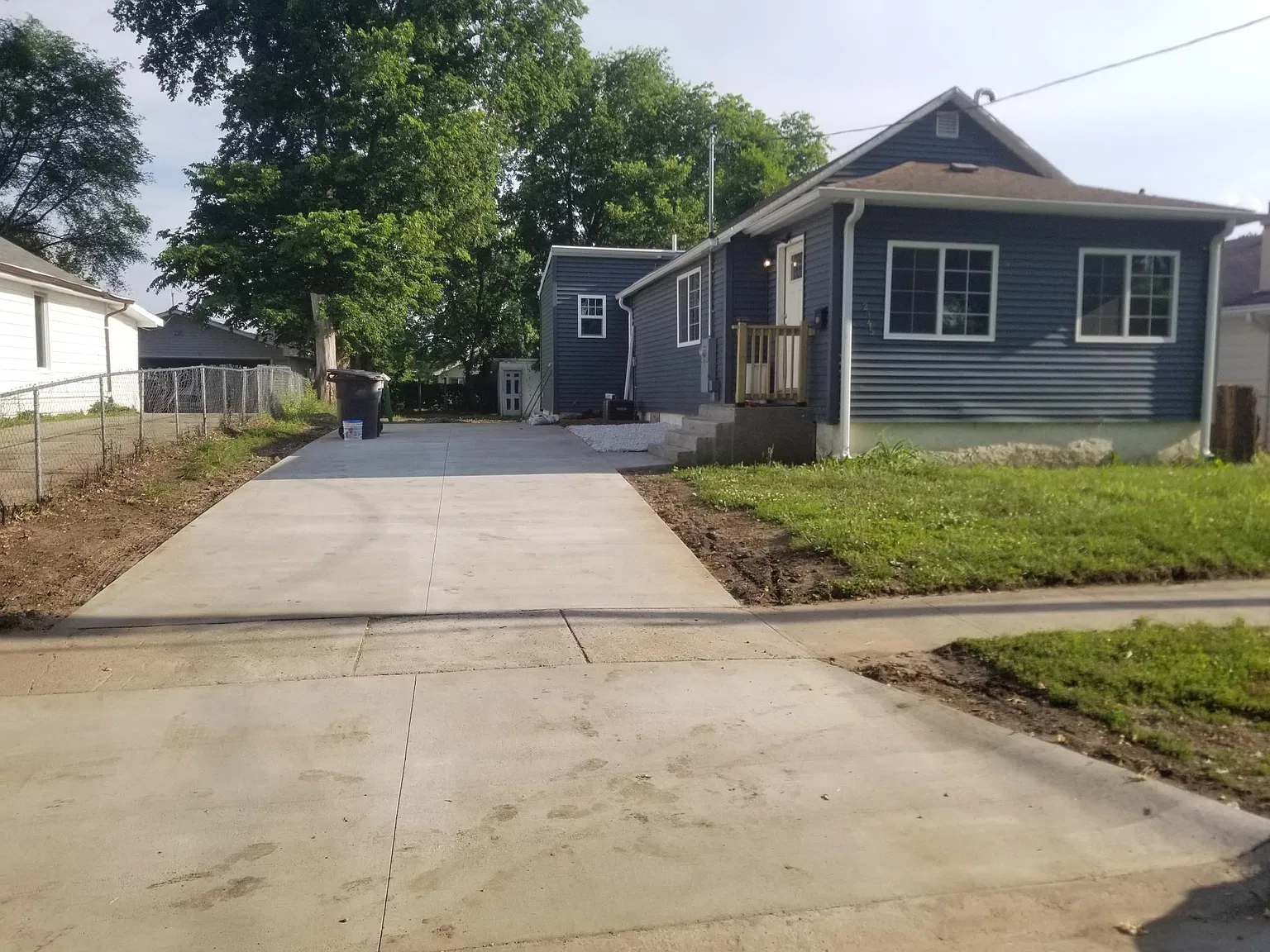 2945 Mahaska Ave — Photo 2