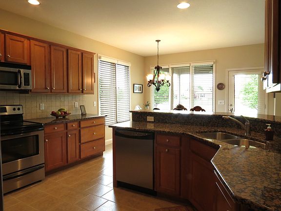 5th image of 24874 Lake Winds Dr