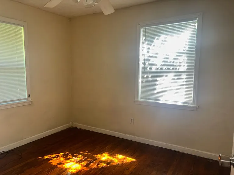 5076 London Ln — Photo 14