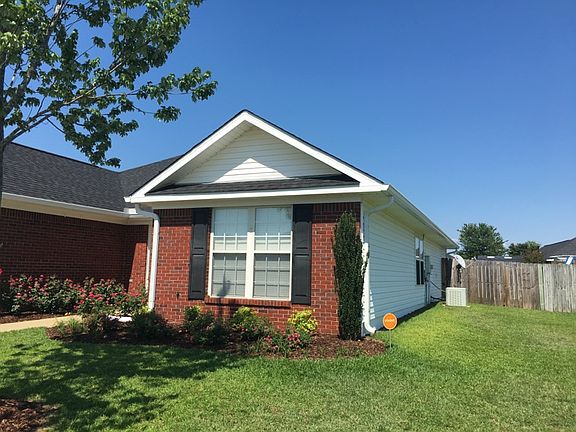 2nd image of 11617 Waterbury Cir