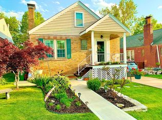 8742 Bridgeport Ave, Saint Louis, MO 63144