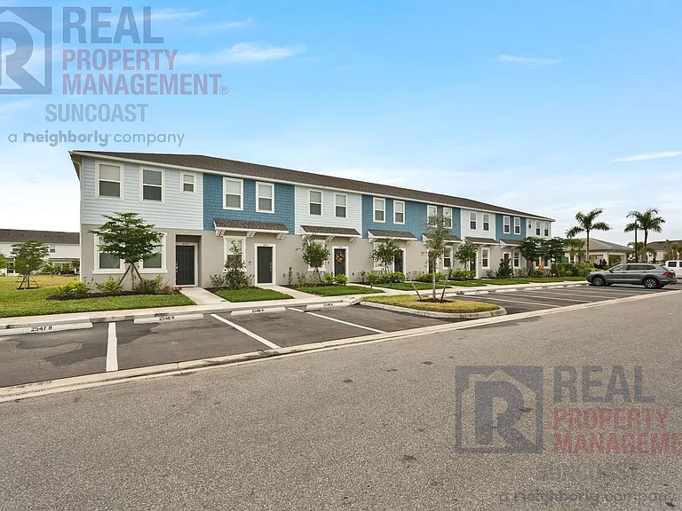8937 Daybreak St — Photo 3