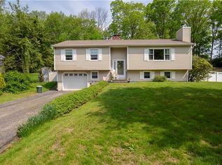 112 Larchmont Ave, Waterbury, CT 06708