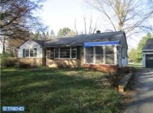 116 W Hilltop Rd, West Chester, PA 19382