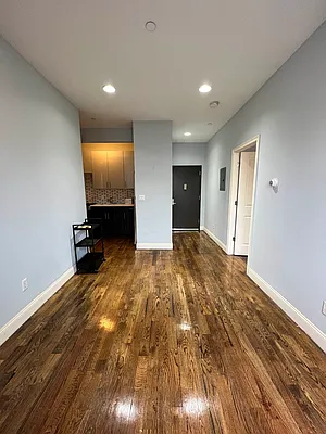 Rented by Hagstrom Management Inc | media 2