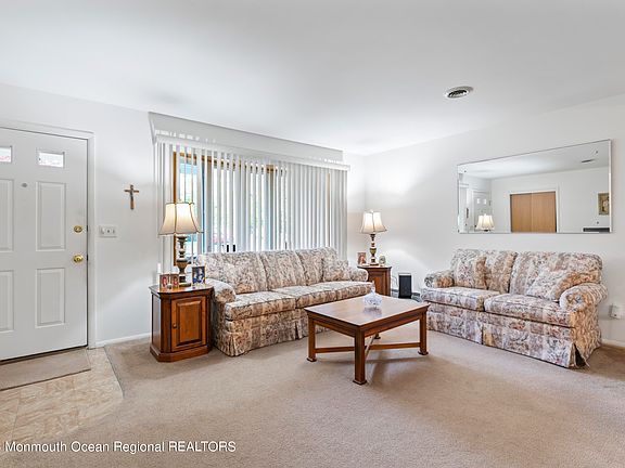 3rd image of 63 Nostrand Drive