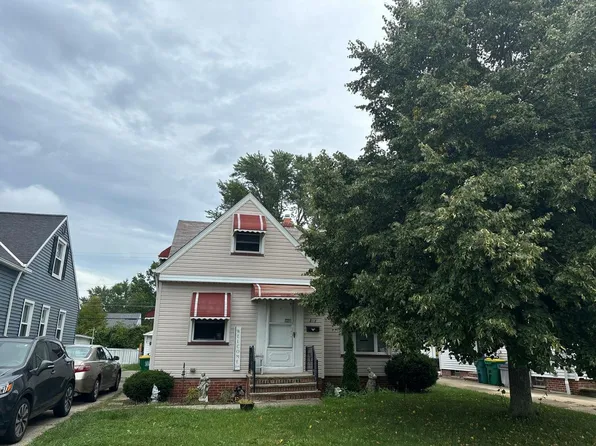 313 E 330th St, Willowick, OH 44095