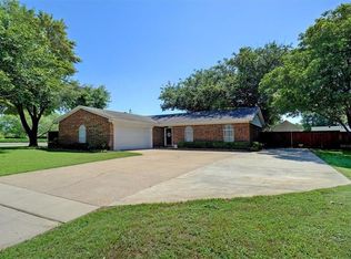 101 Cedar St, Mansfield, TX 76063