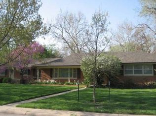 20 Carlton Rd, Hutchinson, KS 67502