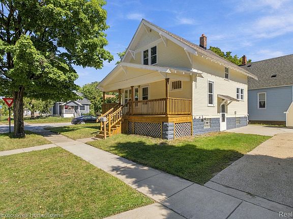4th image of 1502 15th St