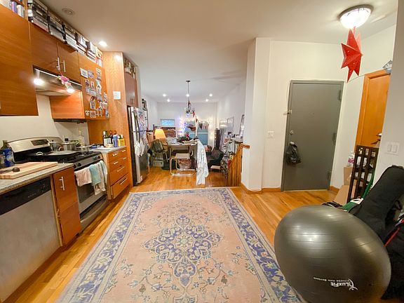 4th image of 291 Nostrand Ave #1