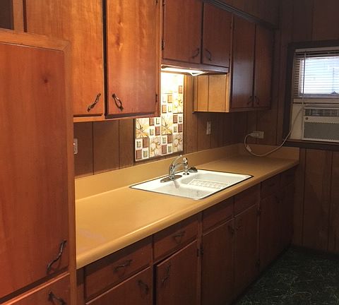 3rd image of 260 Kenmar Dr