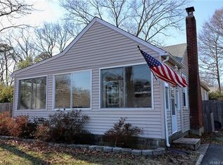 1813 Woodside Dr, Forked River, NJ 08731