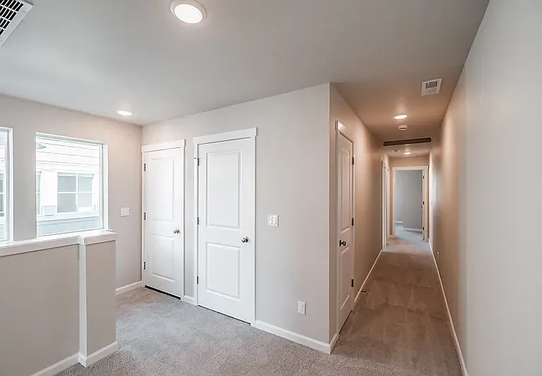 8457 SE Kinnaman St — Photo 18