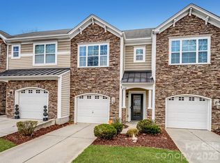 4648 Craigmoss Ln, Charlotte, NC 28278 | MLS #4330904 | Zillow