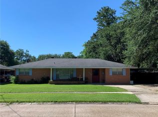 444 Dolby St, Lake Charles, LA 70605