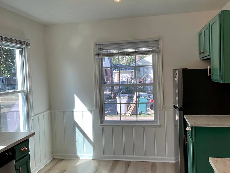 111 W Mapledale Ave — Photo 6